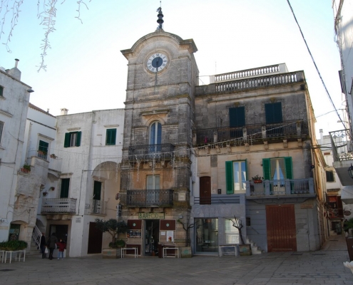Villa Sopra i Sassi - Cisternino - Piazza Vittorio Emanuele Villa Sopra i Sassi - Cisternino - Piazza Vittorio Emanuele