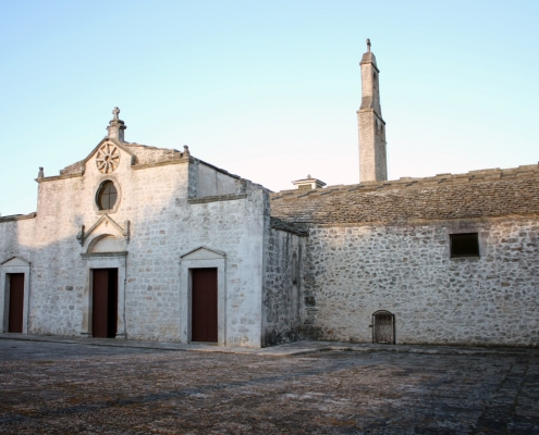 Villa Sopra i Sassi - Cisternino - Area archeologica Santuario della Madonna d’Ibernia Villa Sopra i Sassi - Cisternino - Area archeologica Santuario della Madonna d’Ibernia